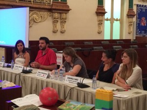 Mesa redonda Entreculturas Dia del Refugiado Raquel Abad, Angel Benítez, Gema Fernández y Andrea Zard