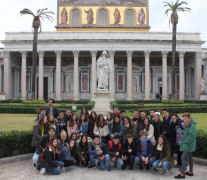 Colegio diocesano San Atón en Roma (600 x 521)