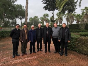 Reunion sacerdotes jovenes con Arzobispo Celso Morga (600 x 450)