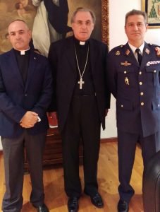 arzobispo-con-nuevo-coronel-base-aerea-talavera-y-capellan