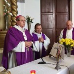 El Arzobispo presidió la Eucaristía en el cementerio viejo de Badajoz