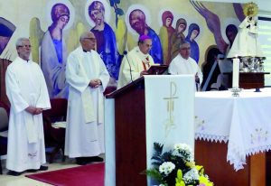 El Arzobispo, Don Celso Morga, visitó la parroquia de Guadalupe, en Badajoz