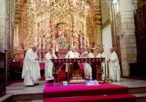 La Catedral acogió la celebración de la Sagrada Familia
