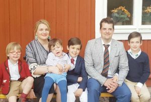 Daniel, Clara y sus cinco hijos: misioneros seglares extremeños en Suecia
