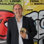 El delegado de Medios, Juan José Montes, presenta “El día que me encontré con Dios”