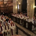 La convivencia anual de los sacerdotes recordó este año a D. Santiago García Aracil y homenajeó a D. José María Gil Tamayo