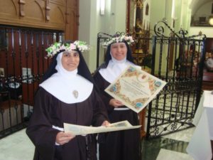Dos clarisas descalzas celebran sus bodas de plata en la orden