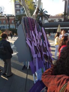 Cáritas ha mirado hacia la mujer en el círculo del silencio del mes de marzo