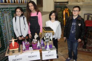 La familia Rubio Gemio, de Pueblonuevo del Guadiana, ganadora del I concurso «Nuestras tradiciones»