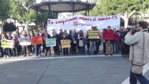 Cáritas diocesana ha celebrado un Círculo del Silencio centrado en el trabajo digno