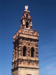 La torre de la iglesia de San Miguel de Jerez de los Caballeros se ha restaurado