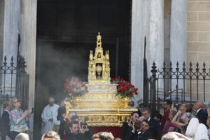 Don Celso presidió la Santa Misa y la procesión del Corpus en Badajoz