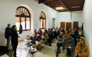 Voluntarios de Cáritas se forman en espiritualidad en Fuente de Cantos