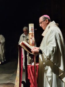 [VÍDEO-FOTOS] D. Celso Morga preside la Vigilia Pascual marcada por el coronavirus