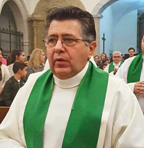 Fallece Manuel Calvino López-Torrado, párroco de Oliva de la Frontera