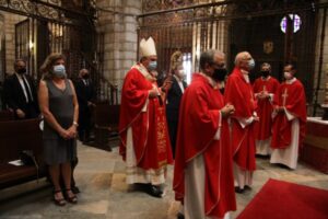 La Archidiócesis celebra un funeral en memoria de las víctimas del COVID-19 en la Catedral de Badajoz