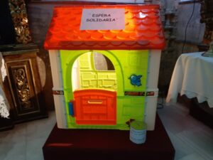 La parroquia de Los Santos de Maimona abre una campaña de ayuda para “La Providencia”