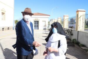El Mochuelo ha repartido los 61.400 euros recaudados en su última campaña