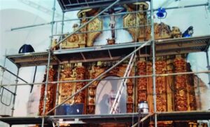 Comienza la restauración del retablo de la parroquia de Calamonte