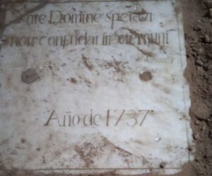 Descubierta una cripta familiar en la parroquia San Agustín, en Badajoz