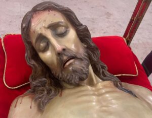 Finaliza la restauración de la imagen de Cristo Yacente de Villanueva de la Serena