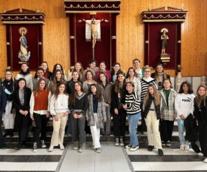 25 chicas participan en la convivencia del proyecto Siquem