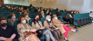 75 personas se han formado para ser ministros extraordinarios de la comunión