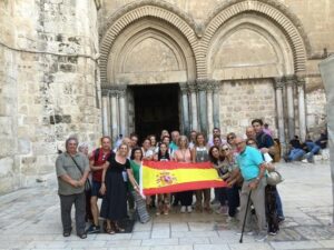 La Cofradía del Santo Entierro de Villanueva de la Serena ha peregrinado a Tierra Santa