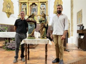 Restauradas dos imágenes del retablo parroquial de Hornachos