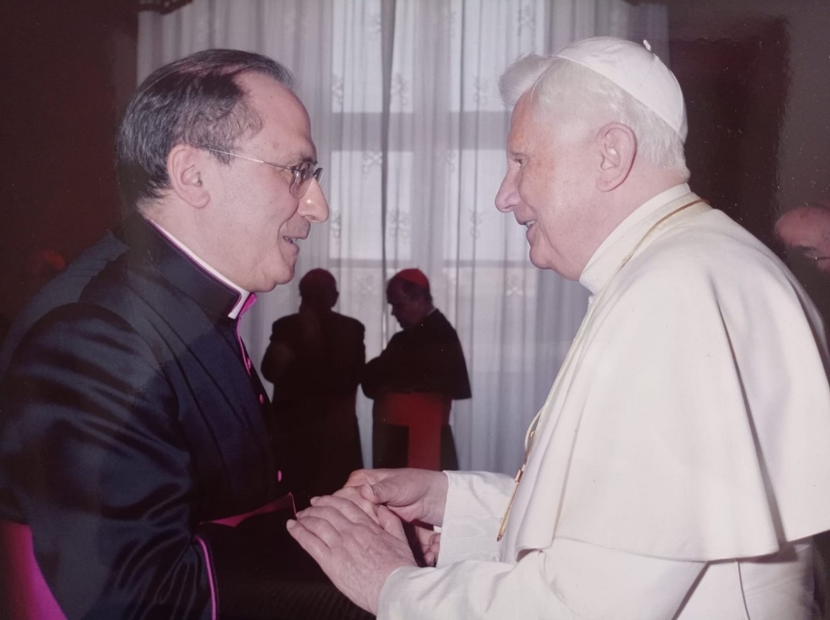 Homilía Benedicto XVI y encuentro sacerdotes