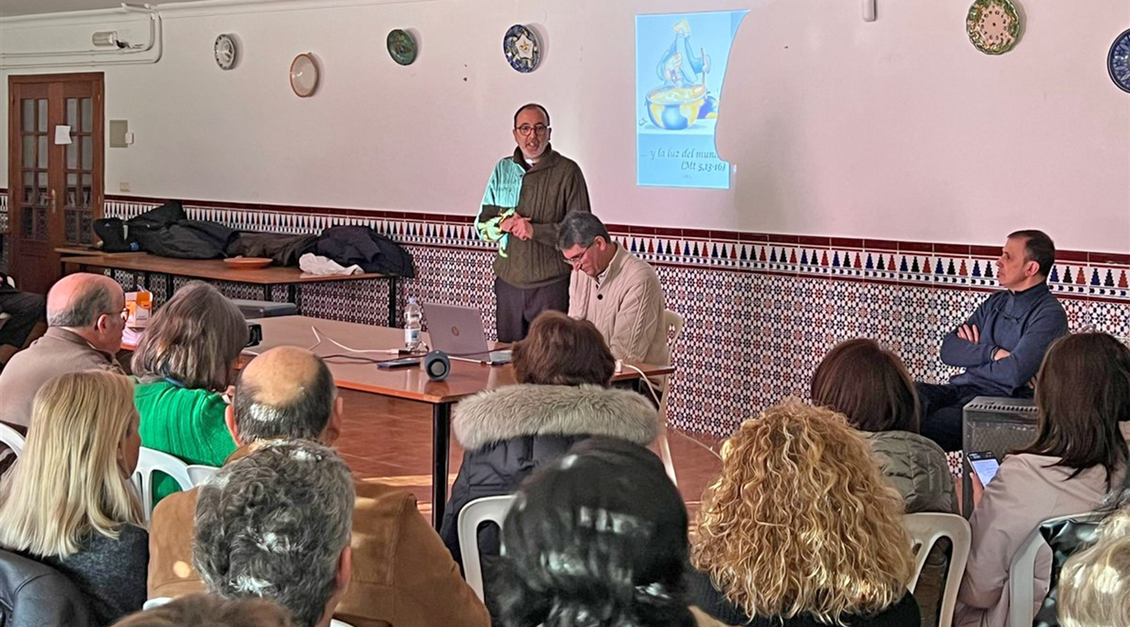 Laicos de la diócesis participan en un retiro en Villagonzalo