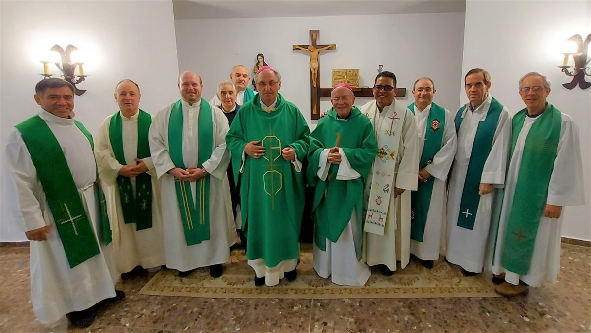 Sacerdotes diocesanos participaron en unos ejercicios espirituales