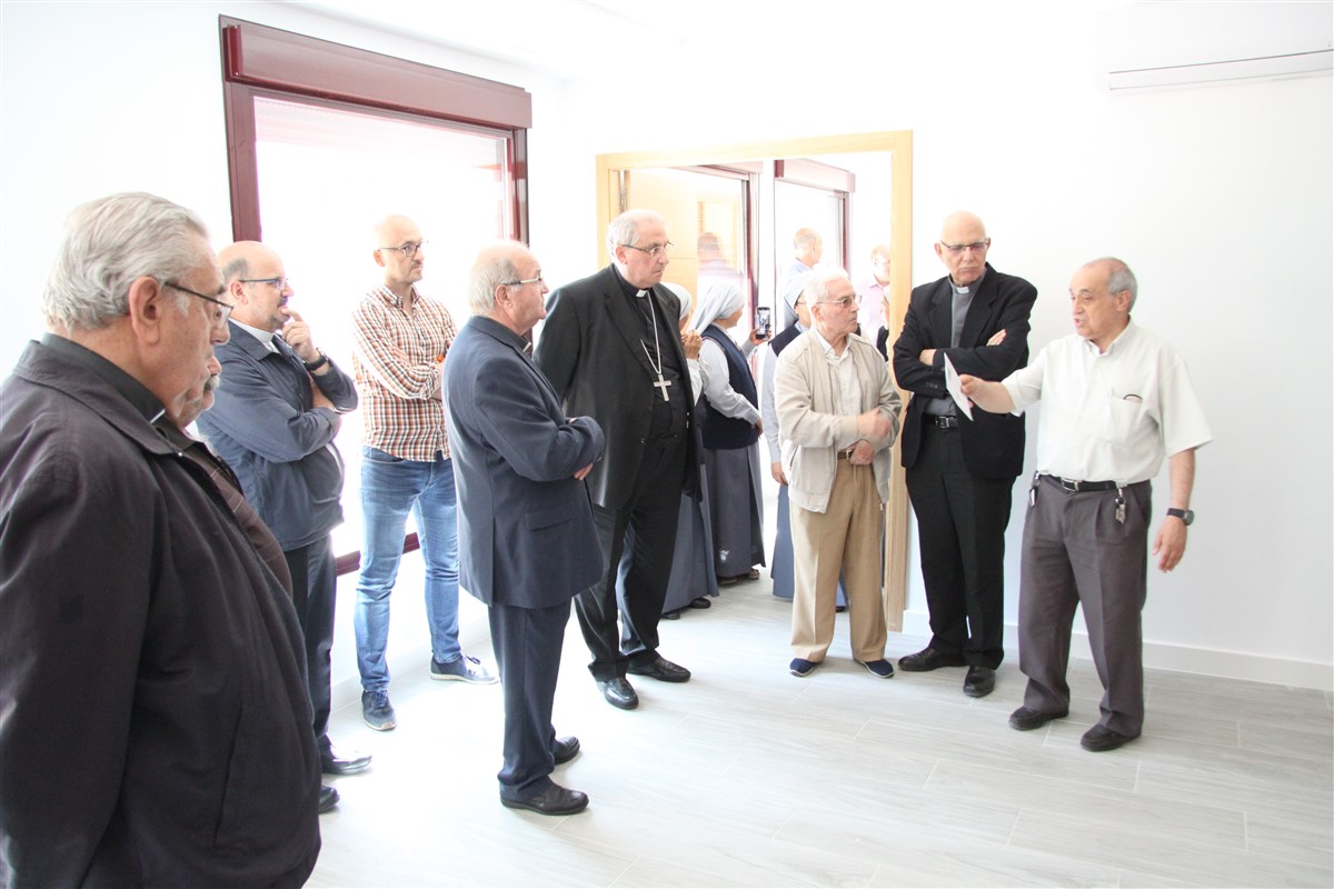 Don Celso inauguró la rehabilitación de la residencia para sacerdotes mayores
