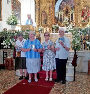 Las Misioneras de la Doctrina Cristiana se despiden de Fuente de Cantos