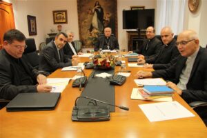 Primera reunión del curso de los obispos de la Provincia Eclesiástica