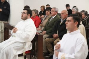 Carlos Rodríguez y Alejandro Campos reciben el ministerio del lectorado y del acolitado