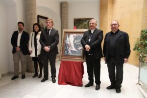D. José Rodríguez Carballo asiste a la presentación de la Semana Santa de Badajoz