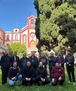 El clero joven de la diócesis participa en una jornada de formación