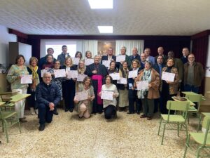 Entrega de diplomas de las Escuelas de Agentes de Pastoral en Almendralejo