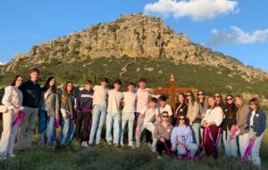 Vía Crucis juvenil en la Sierra Grande de Hornachos