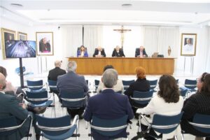 El Arzobispado reúne a colegios y asesores fiscales para reforzar la información sobre la «X»