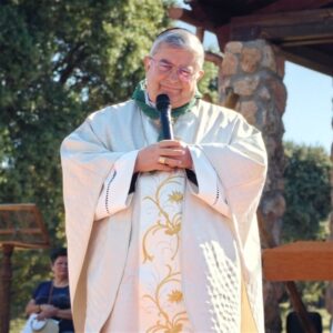 El arzobispo, ingresado para evaluación médica sin gravedad
