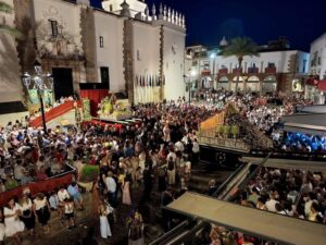 Jerez de los caballeros celebró una procesión Magna Mariana