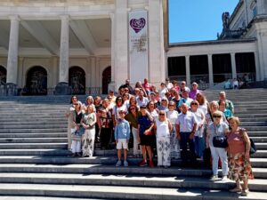 Feligreses de Puebla del Maestre, Pallares y Montemolín peregrinaron al Santuario de Fátima